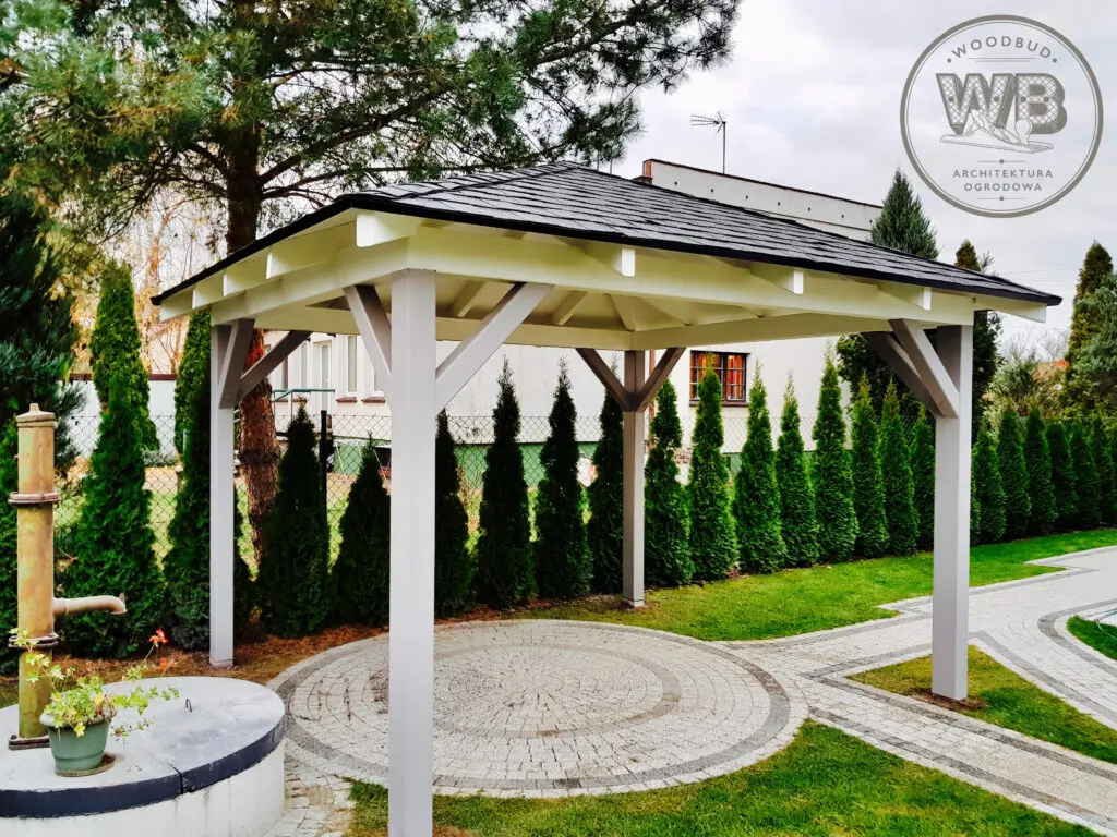 Klasyczna altana kryta gontem - Woodbud - Poznań